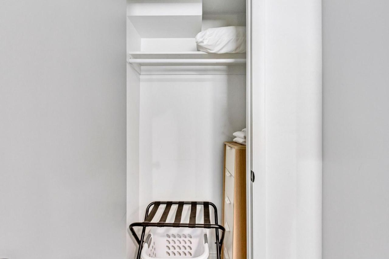 Appartement Cozy For Bookworms - Laundry - King Bed - Parking à Salt Lake City Extérieur photo
